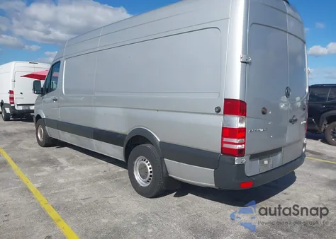 2014 Mercedes-Benz Sprinter 2500 High Roof from USA, damaged, VIN WD3PE8DC6E5861609